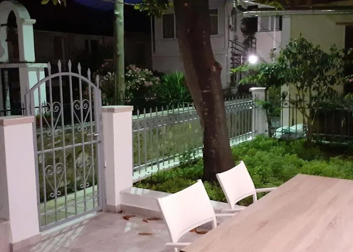 The Street House Holiday home